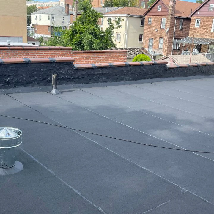 New flat roof installation in the Bronx
