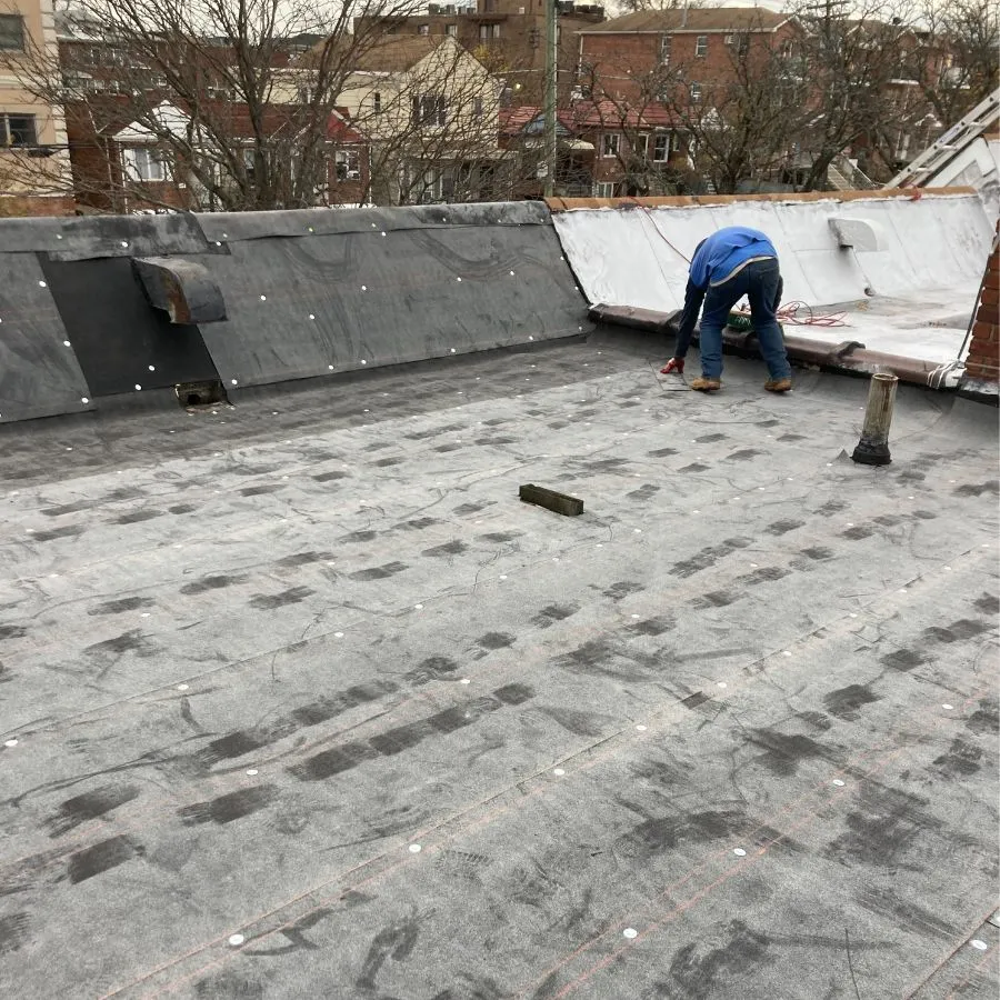 Flat roofing project in the Bronx