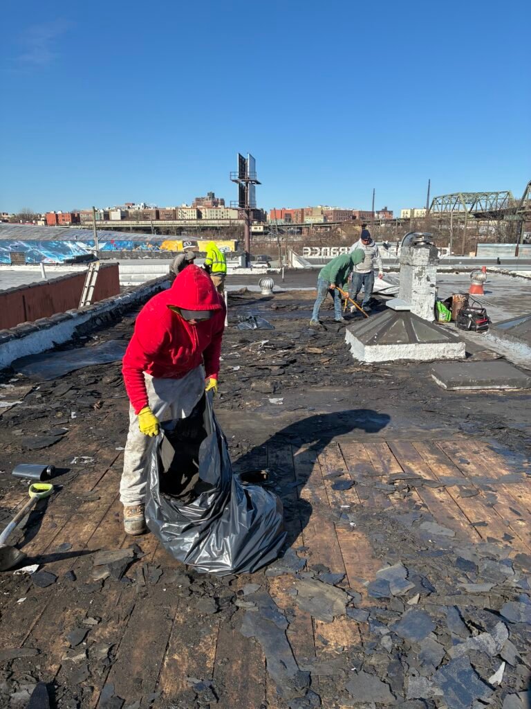 A Roofing Contractor the Bronx Can Count On